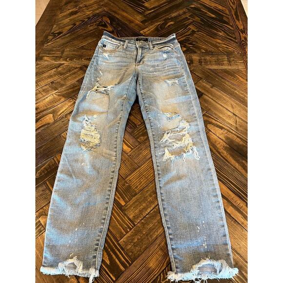 Judy Blue Denim - Judy Blue Jeans Boyfriend Fit Women’s 1/25 Raw Hem Distressed Light Wash Summer
